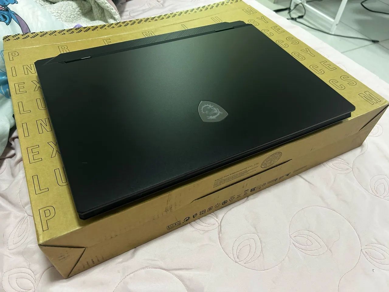 Notebook MSI Raider RTX 5080/32GB - Lacrado  - Foto 3