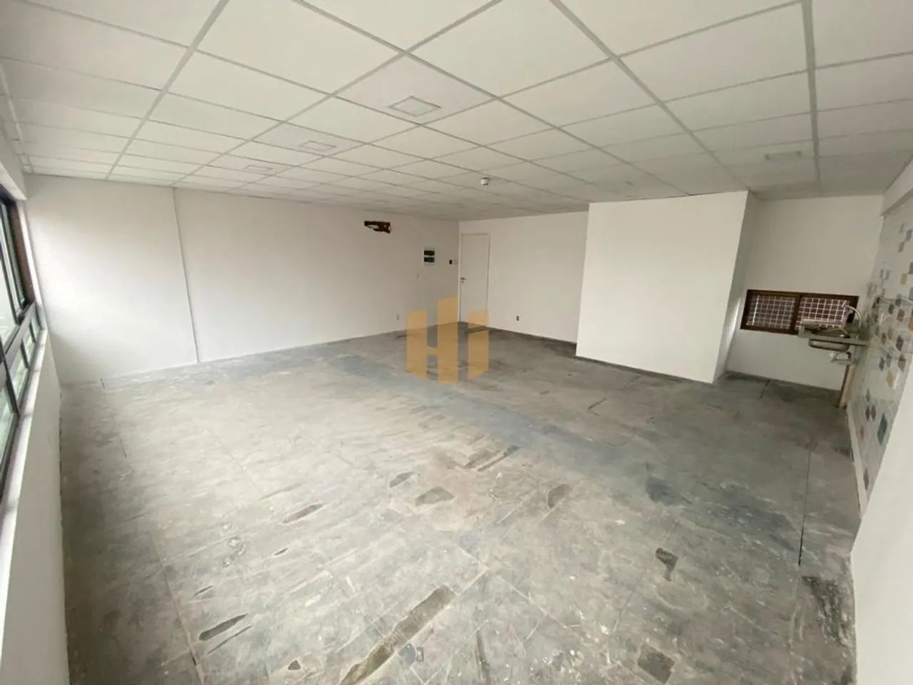 Sala comercial super bem localizada na Estrada do Arraial - Foto 4