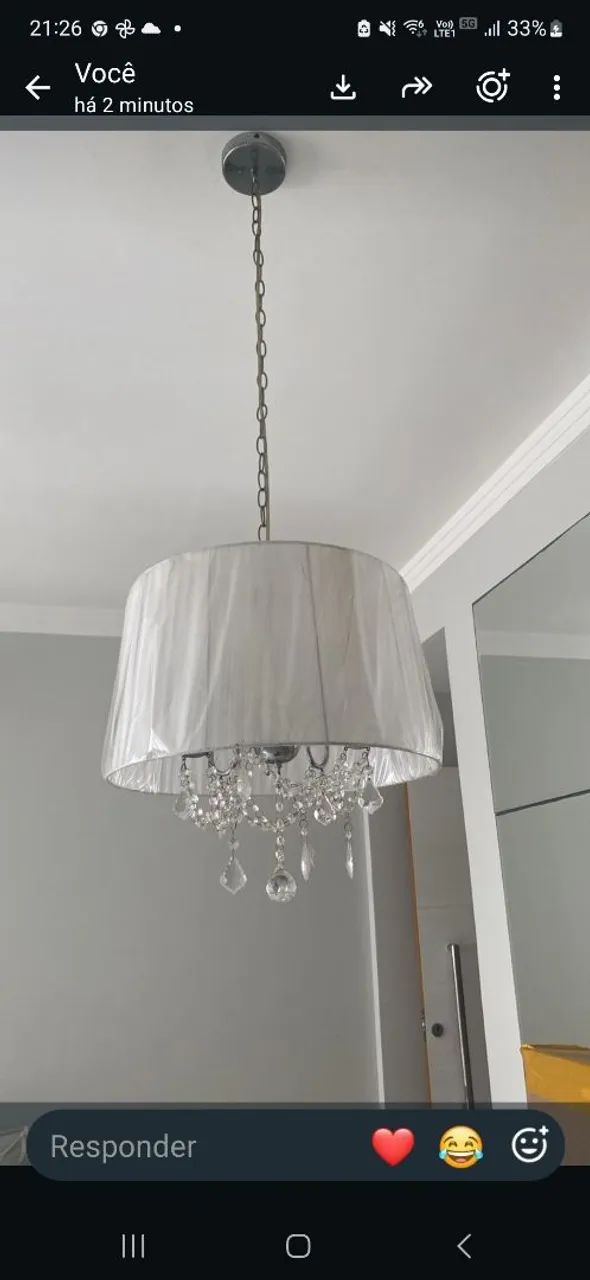Lustre com pedras