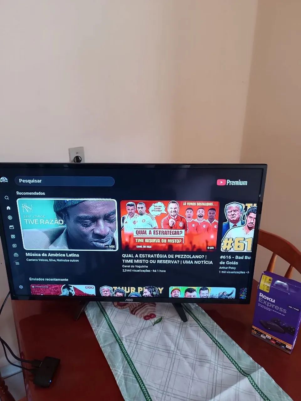 TV AOC 32' polegadas + ROKU Express - Foto 2