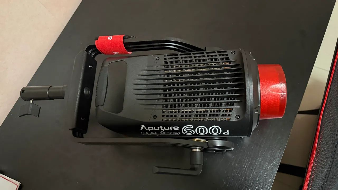 Aputure 600d Luz de led  - Foto 4