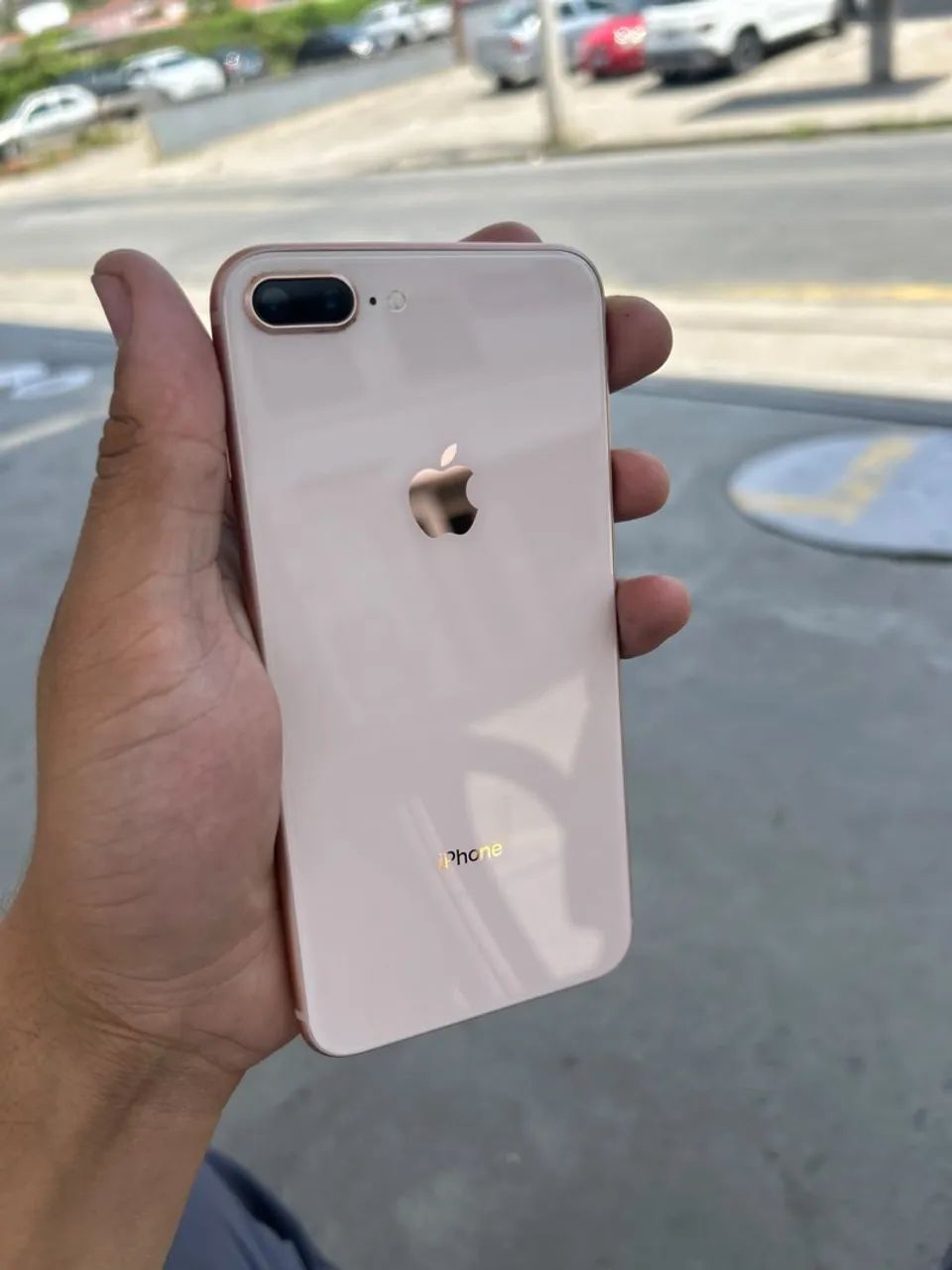 iPhone 8