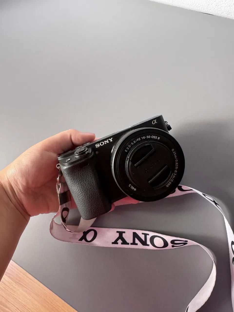 Câmera Sony 6400 - Foto 2