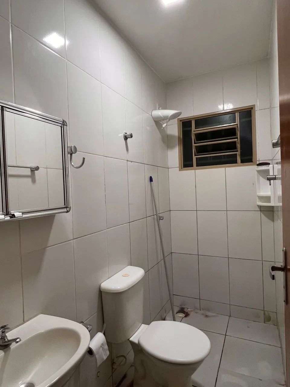     Casa Espaçosa à Venda! - Foto 3