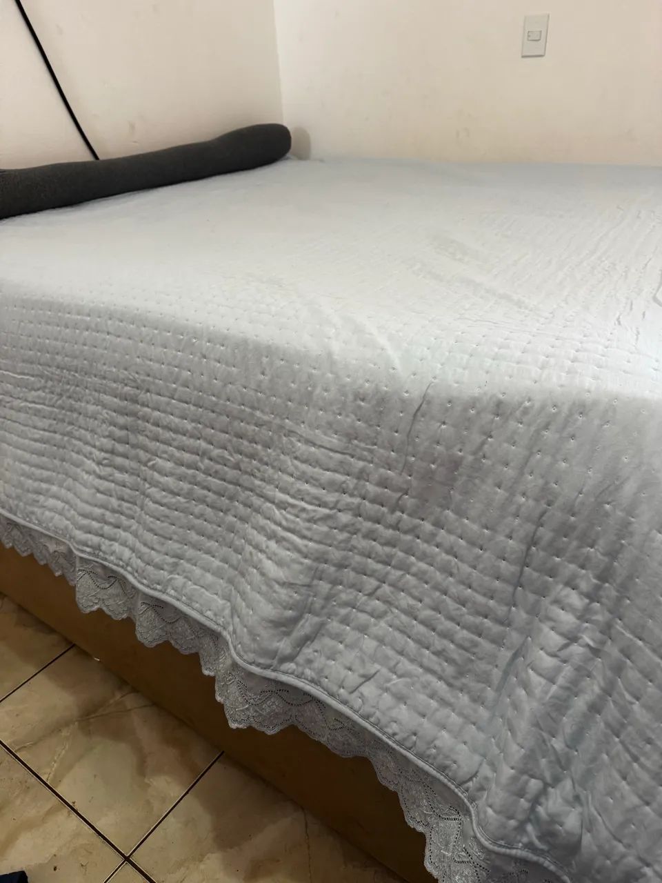 Cama king size com box baú - Foto 2