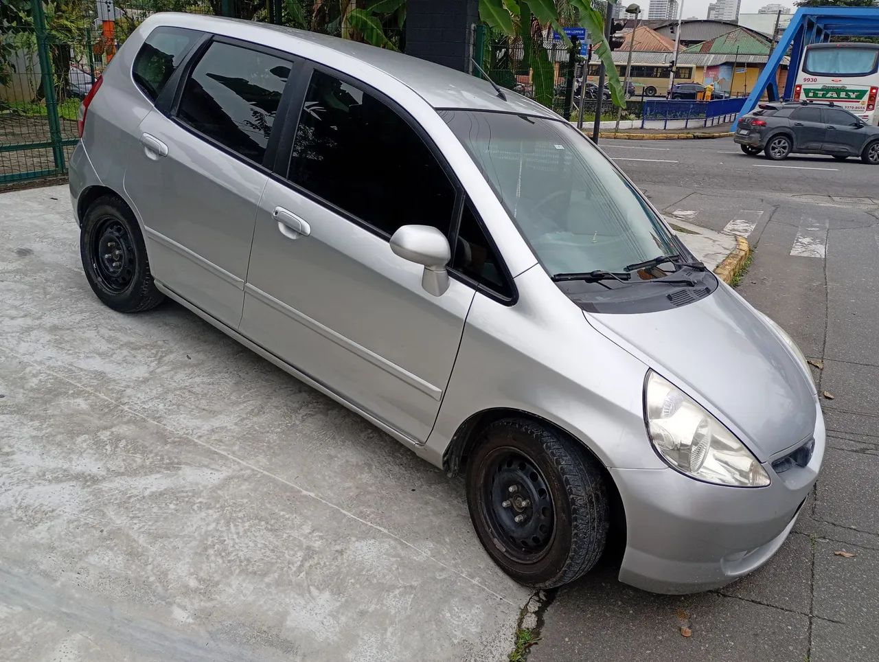 Honda Fit LX 1.4/ 1.4 Flex 8v/16v 5P Mec. 2004