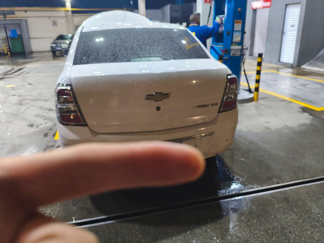 Chevrolet Cobalt 2015 photo 2