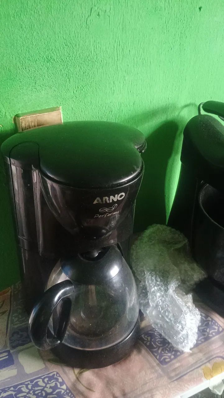 Cafeteira+ batedeira funcionando normalmente  - Foto 5