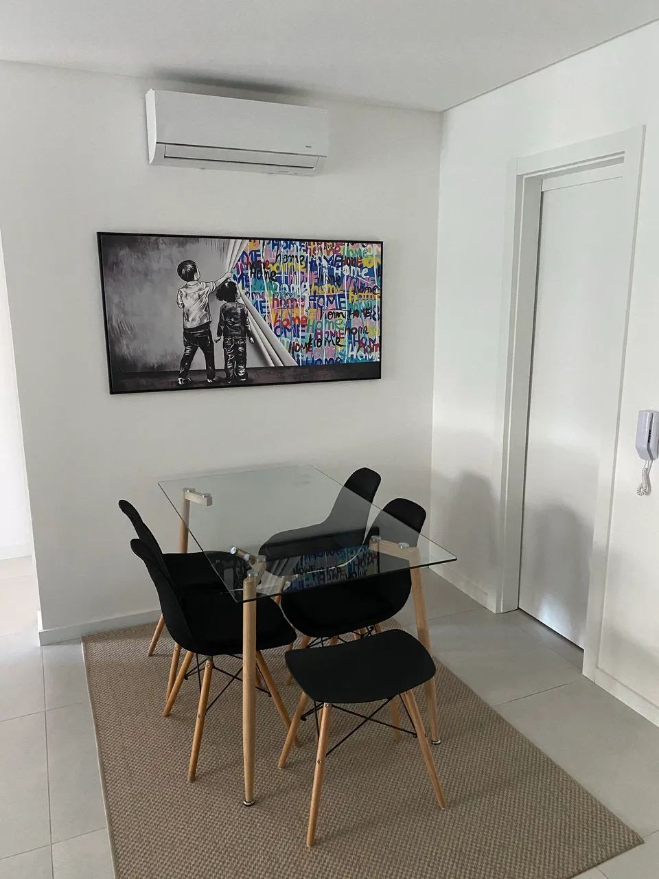 Mesa para 6 lugares.