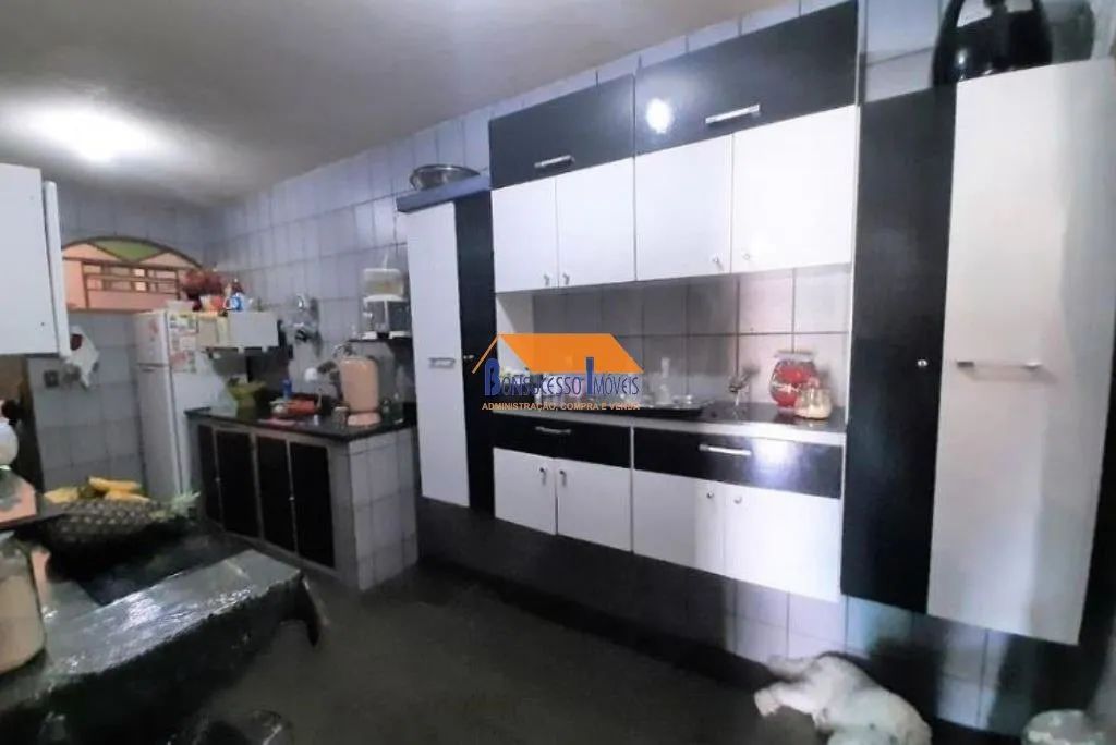 casa de 4 quartos, Bairro Braunas em Belo Horizonte - Foto 10