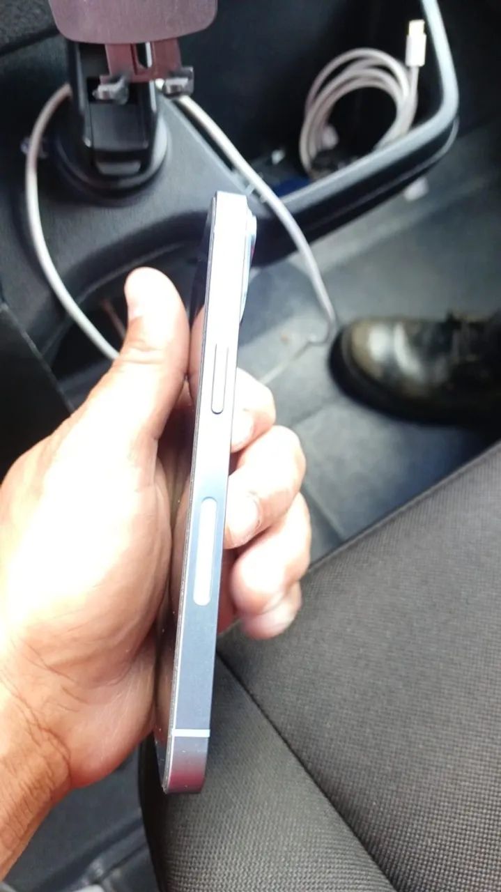 iPhone 14 - Foto 4