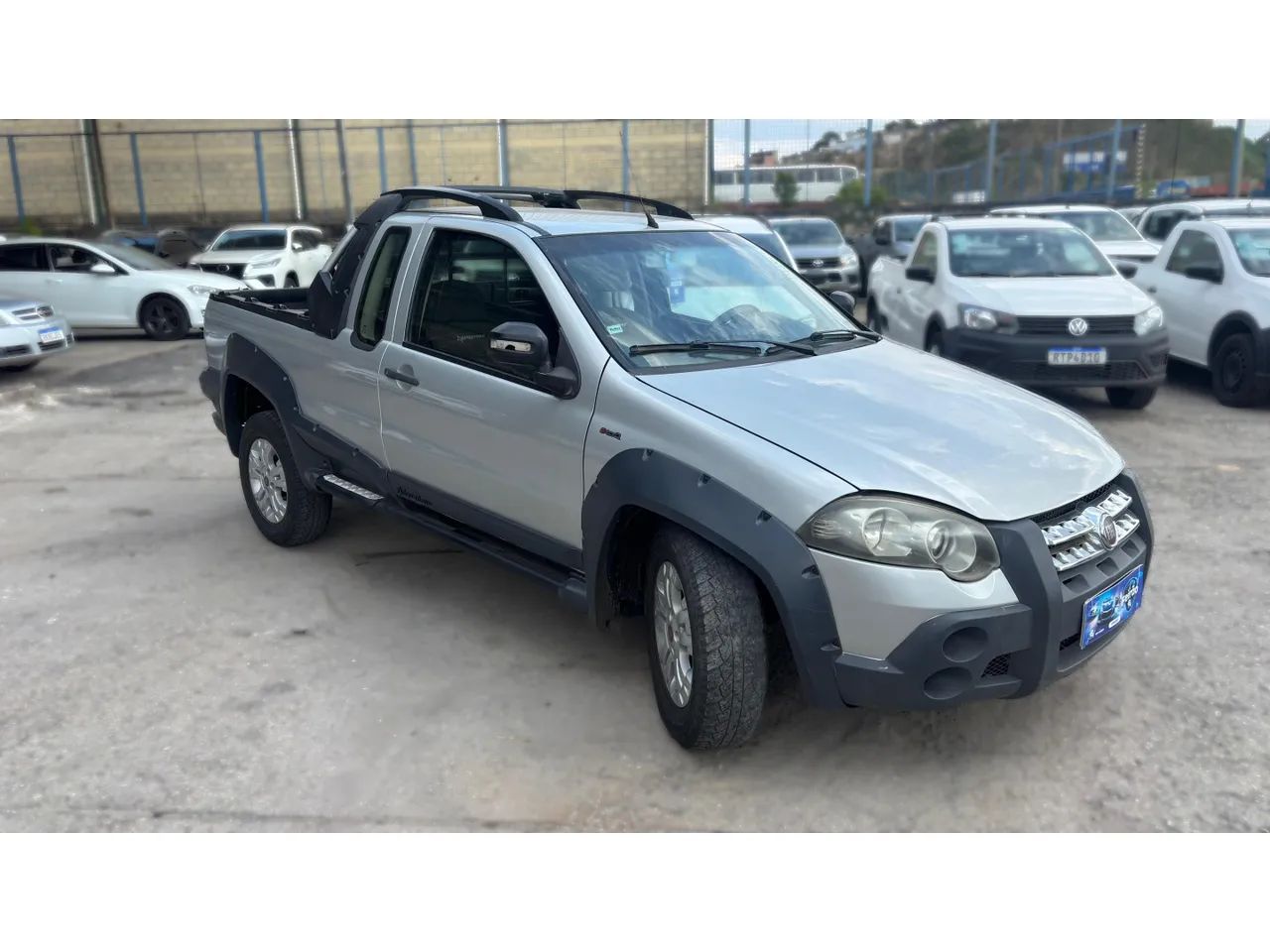 Fiat Strada Adv. Ext./ Ext.1.8 Locker Flex CE 2011 - Foto 3