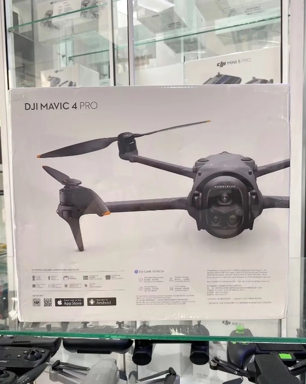 Drone Dji Mavic 4 Pro Combo Fly More Controle com Tela  - Foto 2