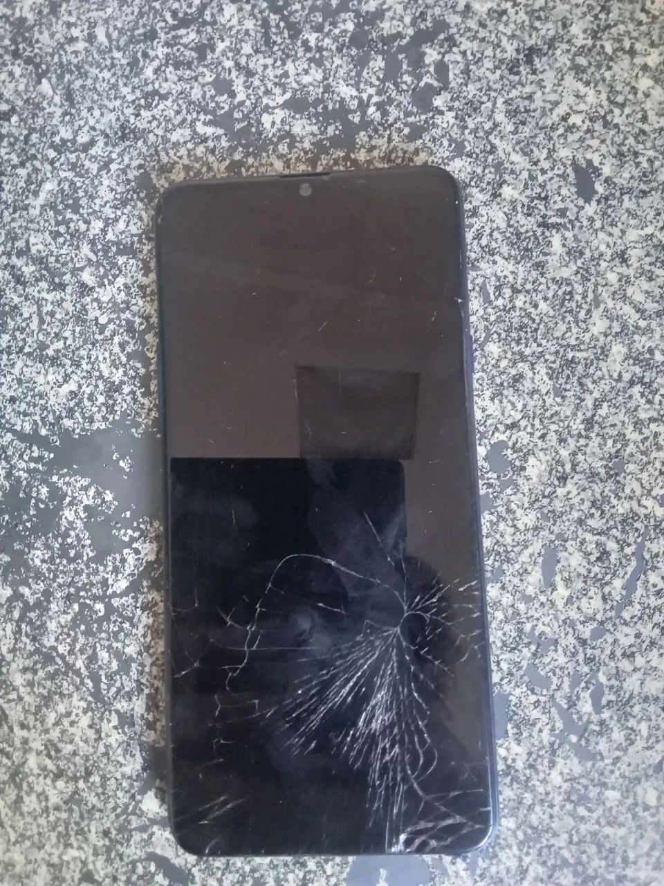 Celular Quebrado Pra Retirada de Peças  - Foto 3