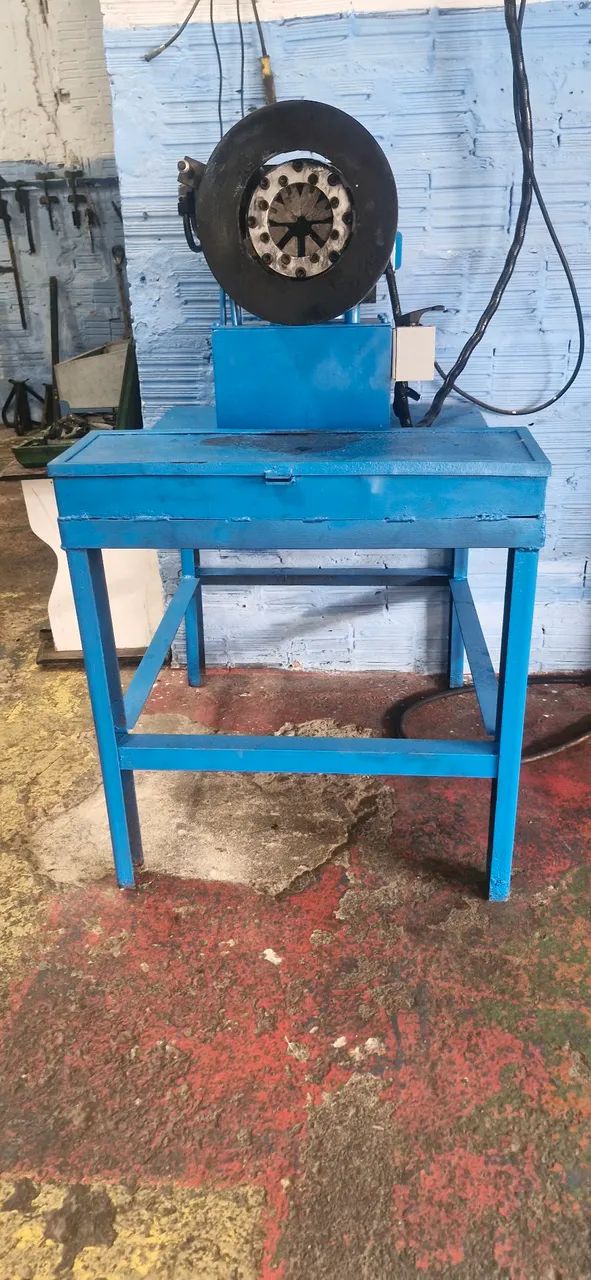 Prensa para montagem de maqueira hidráulica 