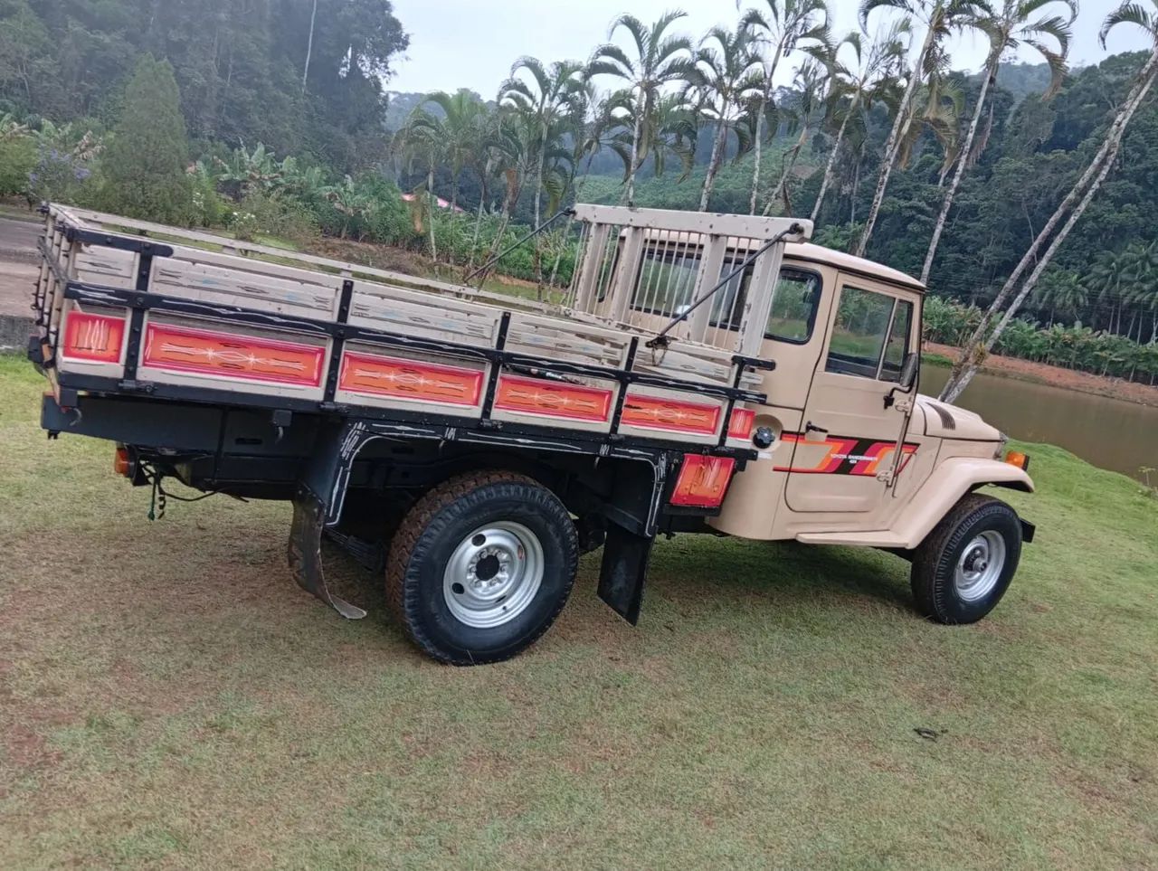 Toyota Band.Picape Chassi Curto Diesel 1981