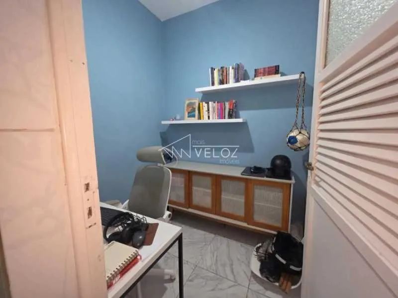 Apartamento : / Residencial / Laranjeiras