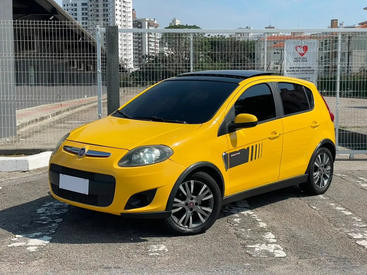 Fiat Palio Palio SPORT.INTERLAGOS 1.6 Flex 16V 2015