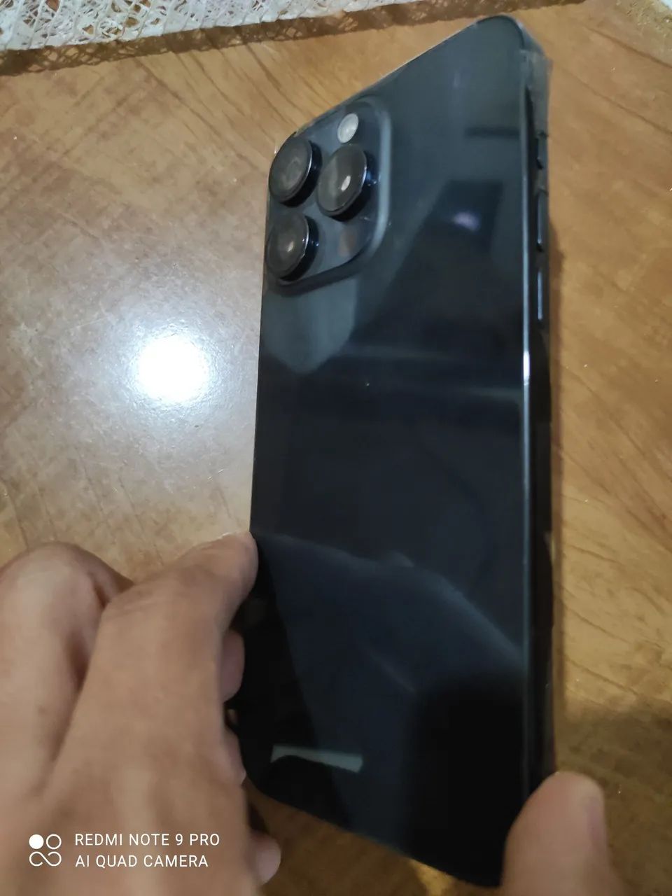 Vendo IPHONE 15 pro Max 512GB para fechar ainda hoje só 3 mil - Foto 4