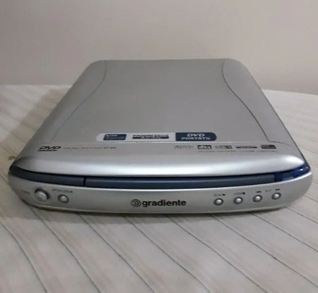 APARELHO DE DVD COM CONTROLE REMOTO GRADIENTE