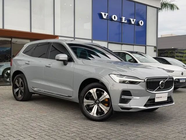Volvo Xc60 XC 60 T-8 Plus 2.0 AWD (Híbrido) 2025