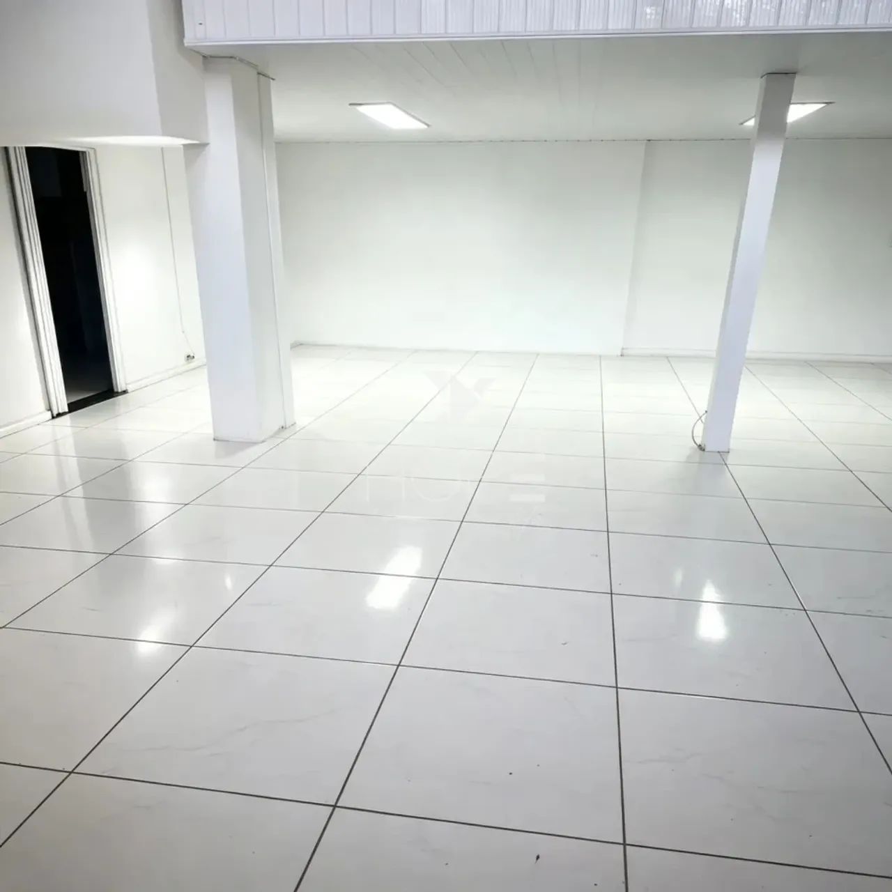 Sala Comercial para Locação  120m²  Centro  Londrina/PR - Foto 2