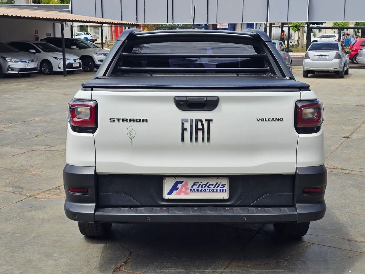 Fiat Strada Volcano 1.3 Flex 8V CD 2021 - Foto 5