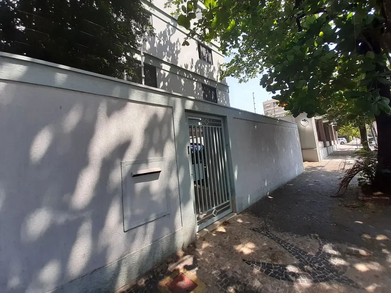 Apartamento Aluguel 2 Dorm - Cambuí - Foto 2