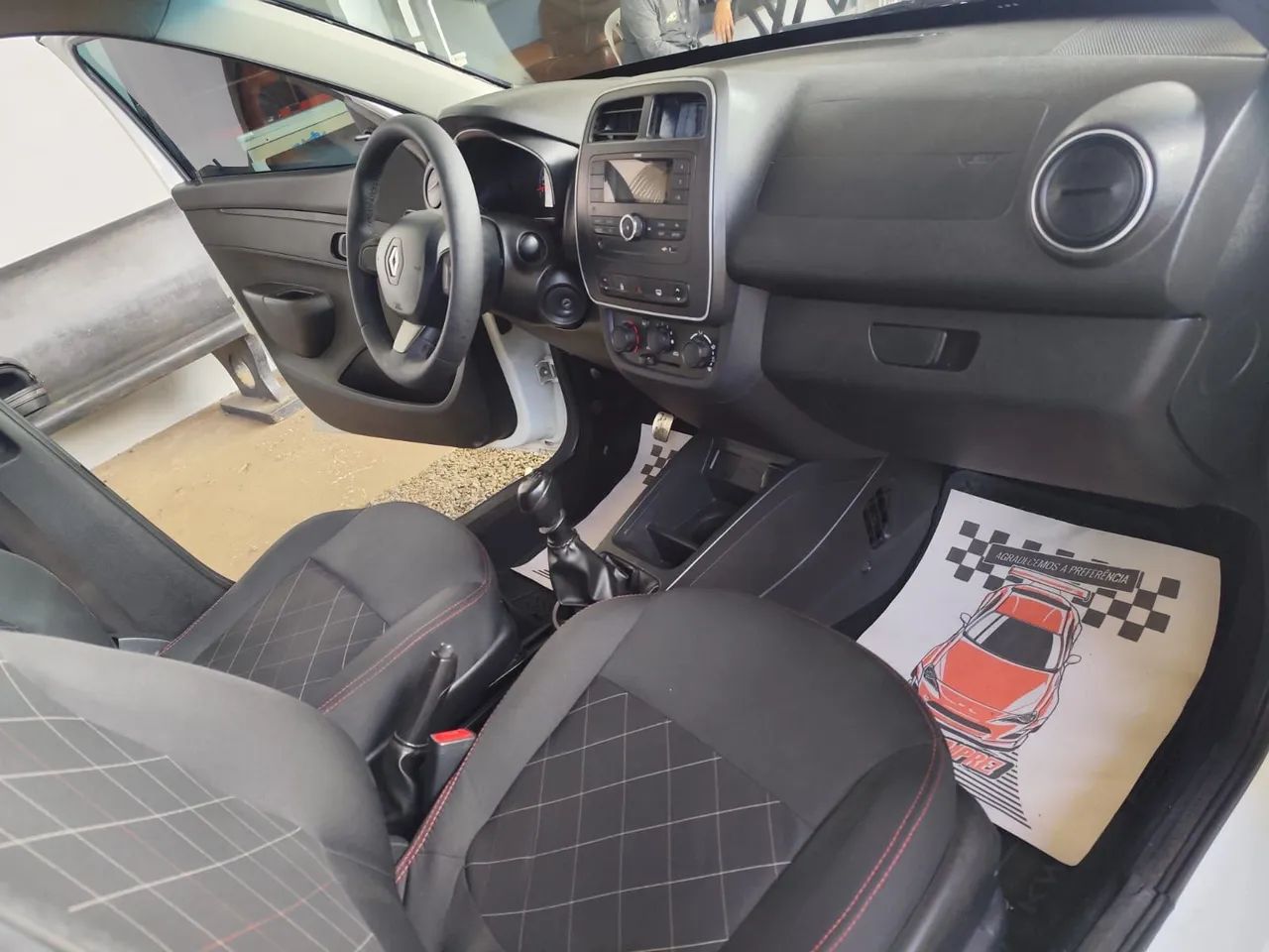 Renault Kwid Zen 1.0 Flex 12V 5P Mec. 2022 - Foto 2