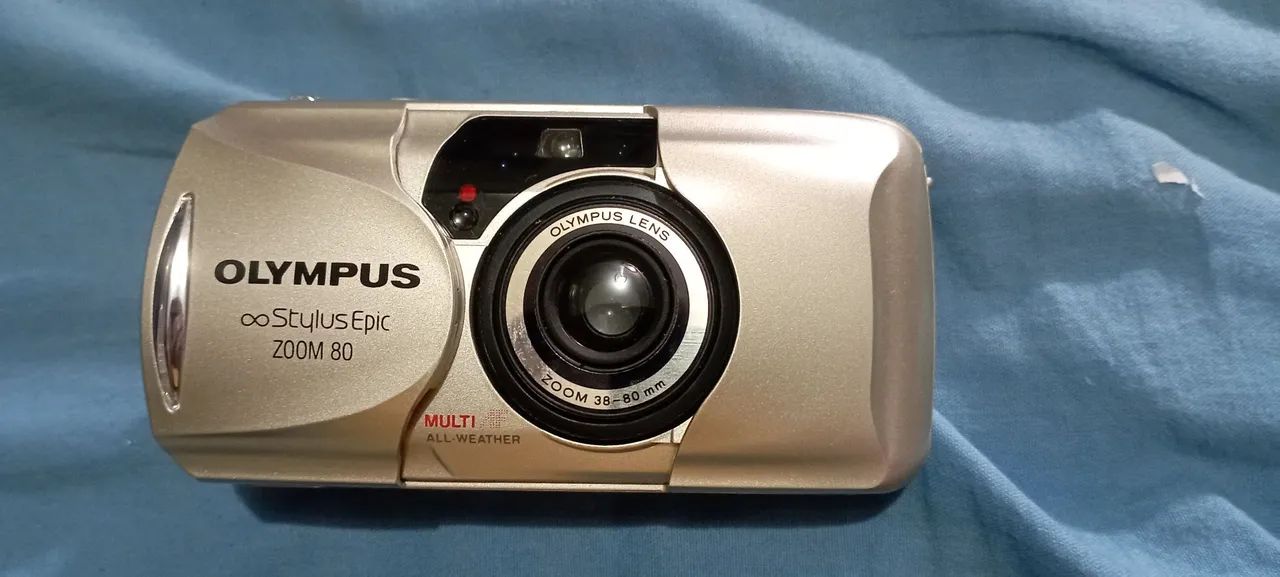 PraSair** Camera Olympus Stylus Epic Zoom 80 (Excelente estado