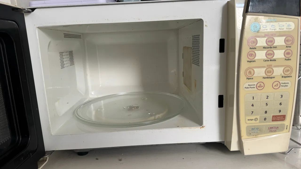 Microondas com defeito  - Foto 2