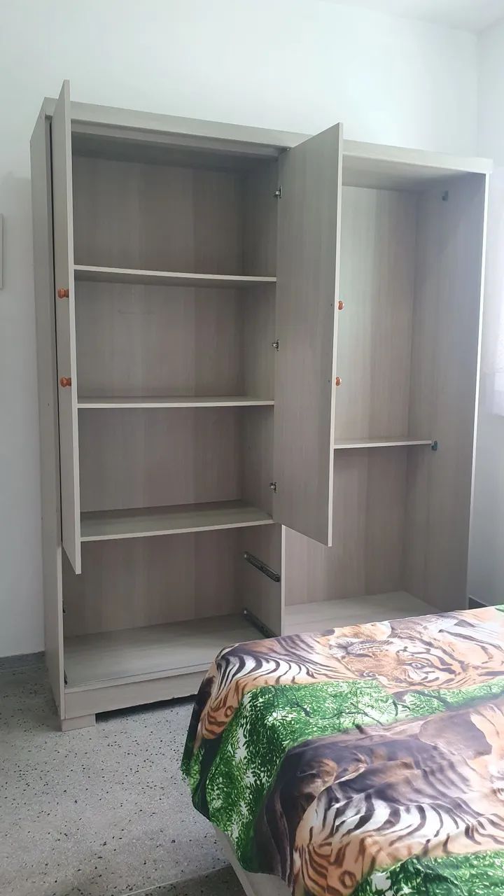 Guarda Roupa - Foto 2