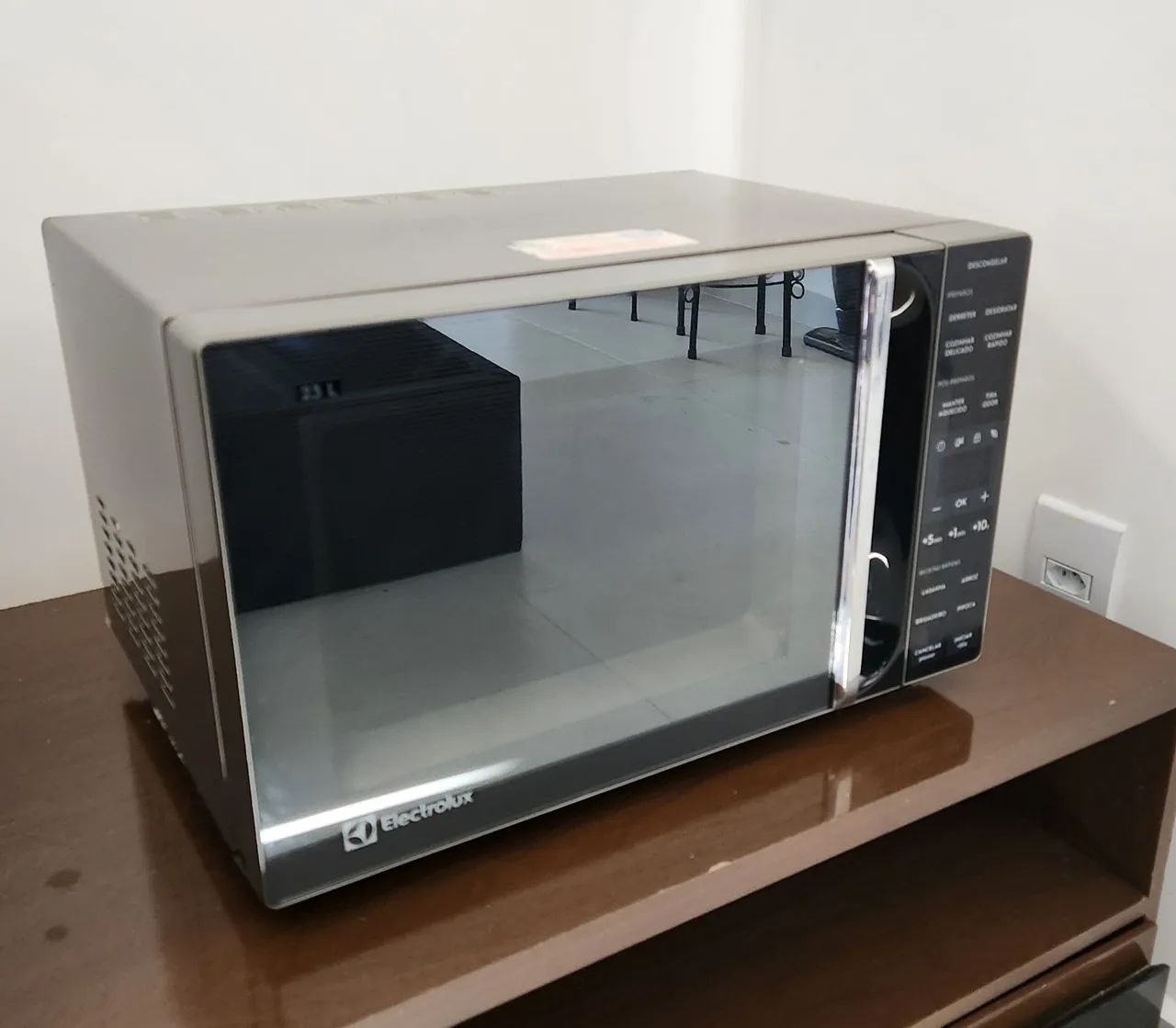 Micro-Ondas Electrolux Prata 23 Litros Efficient (ME23S) - Foto 4