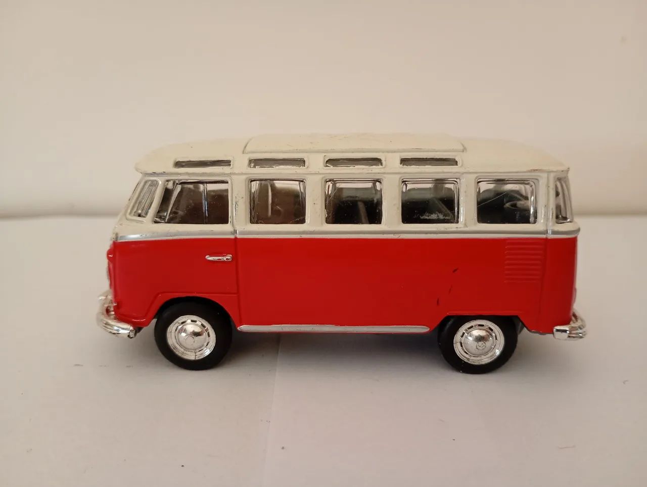 Maisto - Miniatura VW Kombi  - Foto 2