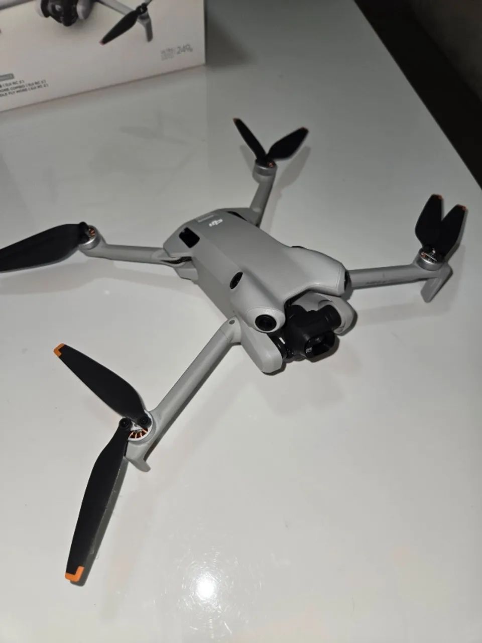 Drone DJI Mini 4 Pro Fly More Combo [seminovo] - Foto 3