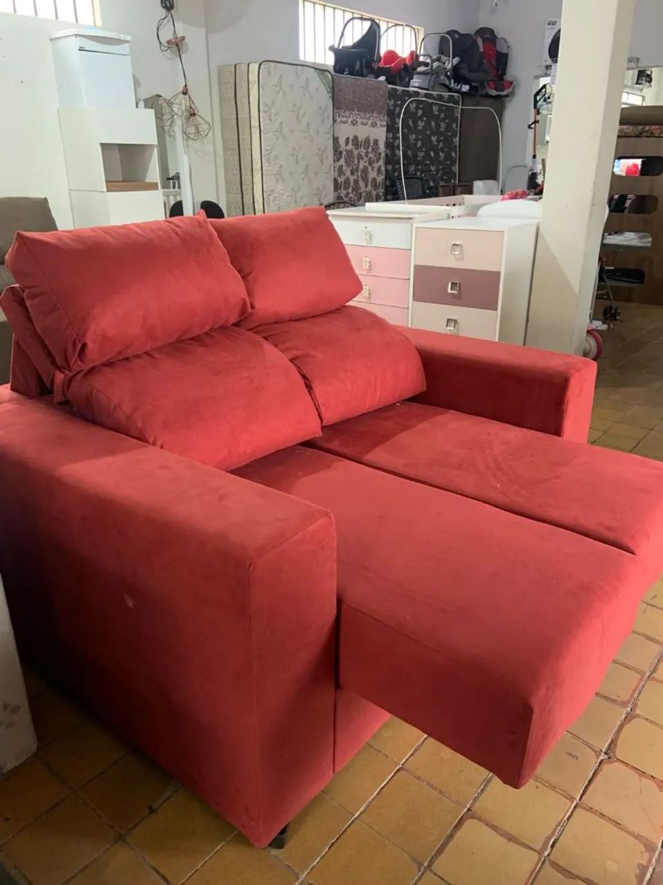 Sofá 2 lugares retrátil e reclinável 