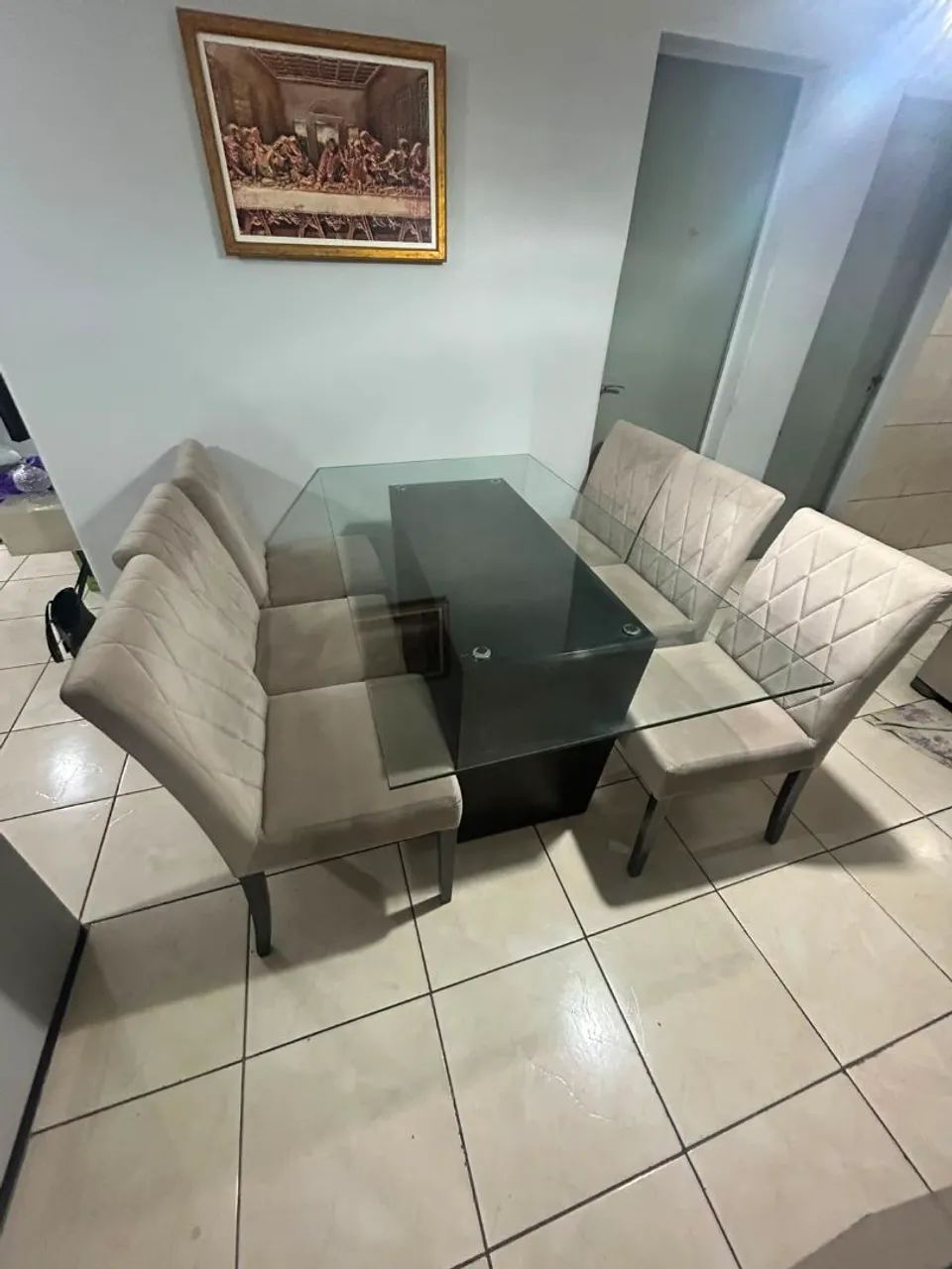 Mesa com 6 cadeiras - tamanho 0,90x1,60 - Foto 3