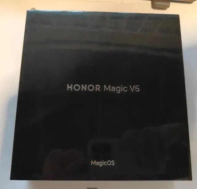 HONOR Magic V5 12GB + 256GB Dourado - Novo e Lacrado - Foto 2