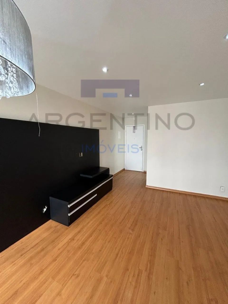 Apartamento com 3 Dormitórios e Varanda no Parque Santanna! - Foto 2