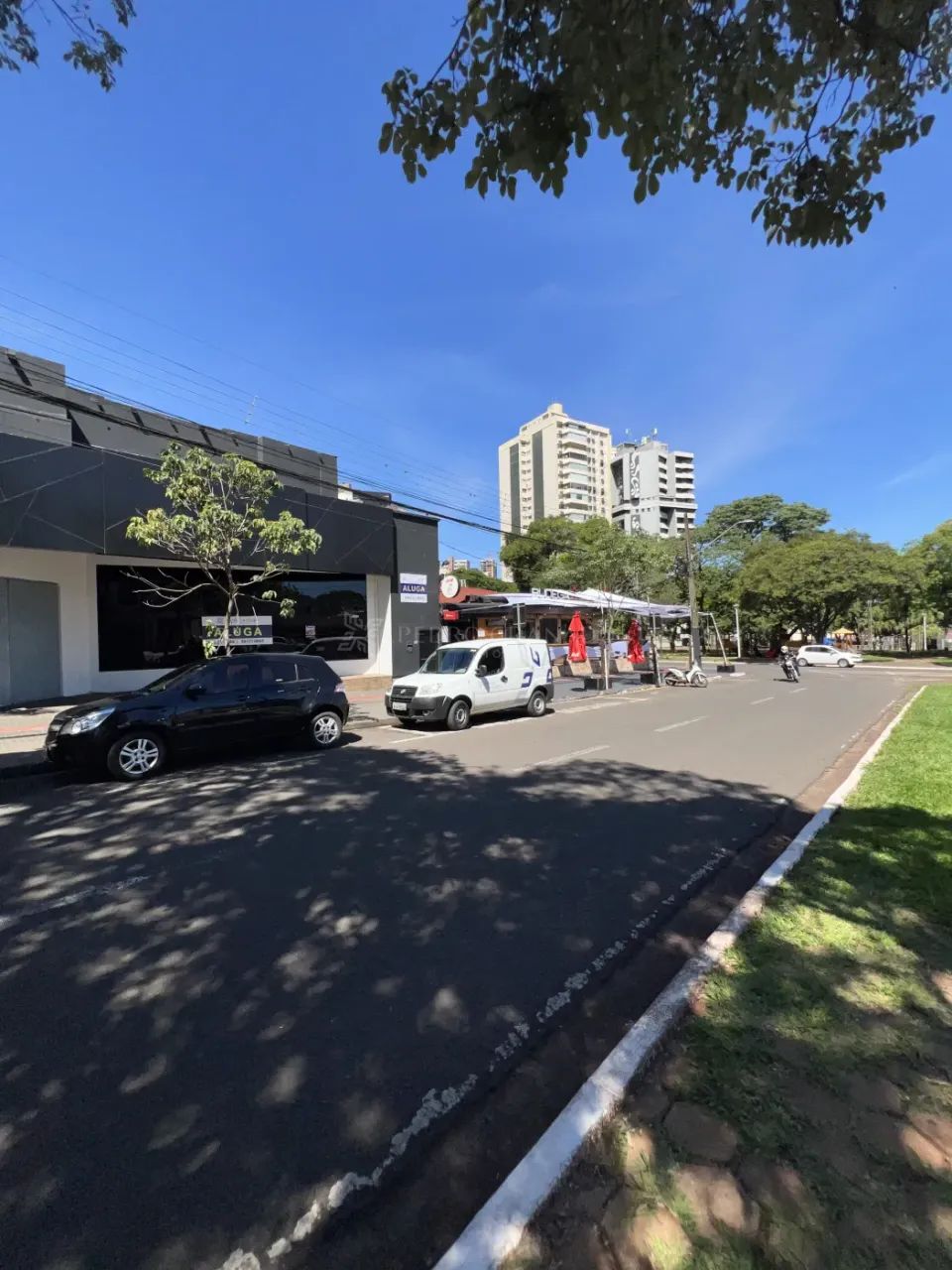 Imóvel Comercial Zona 04 - Foto 2