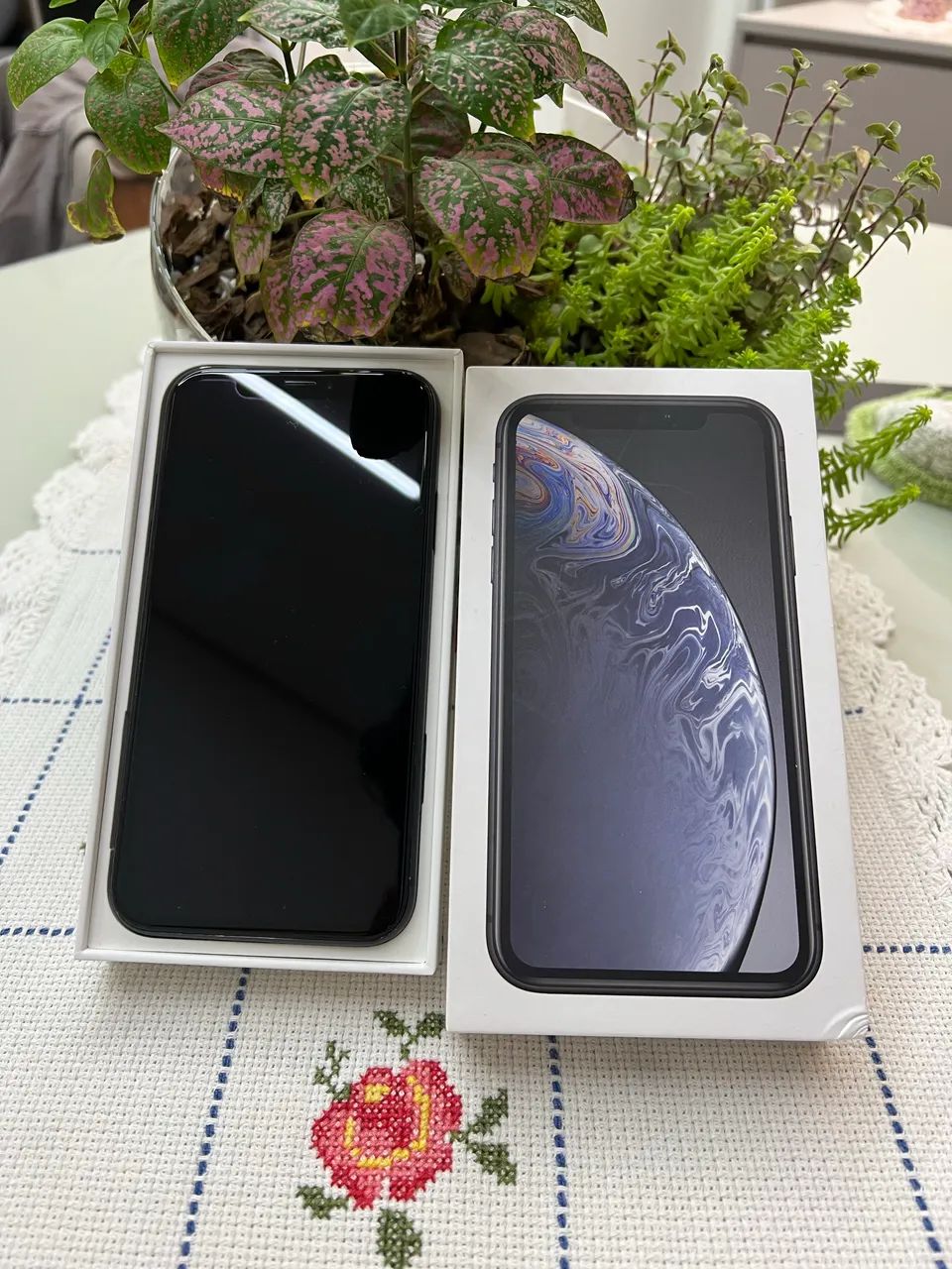 iPhone XR Black 64 GB - Único dono 100% original 
