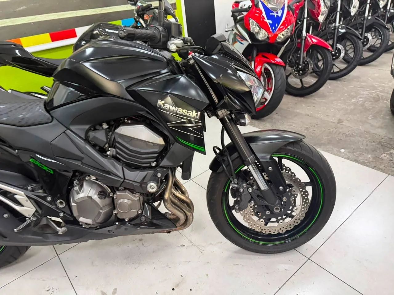 KAWASAKI Z800 - Foto 3
