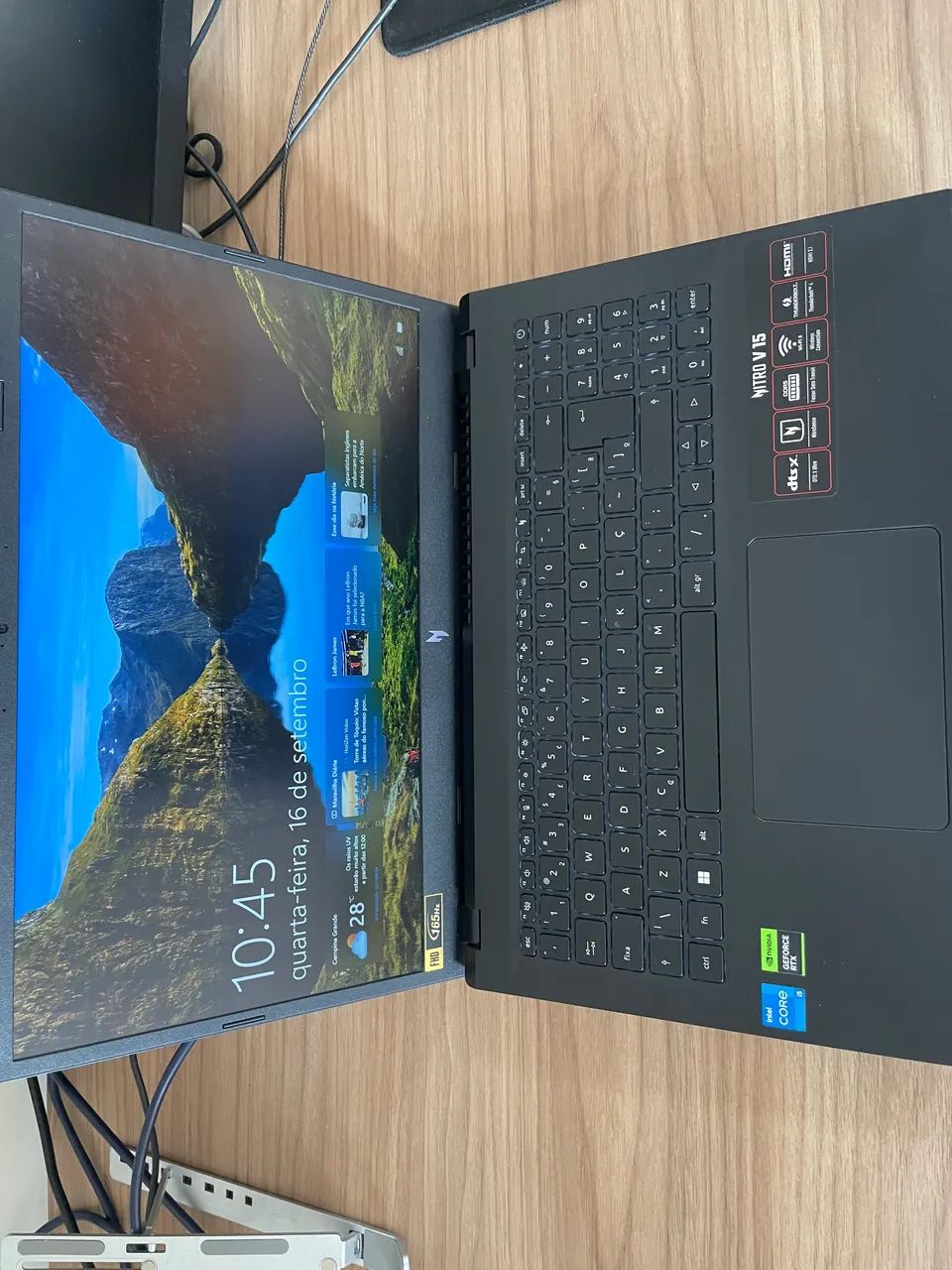 Acer Nitro V15 - Foto 2