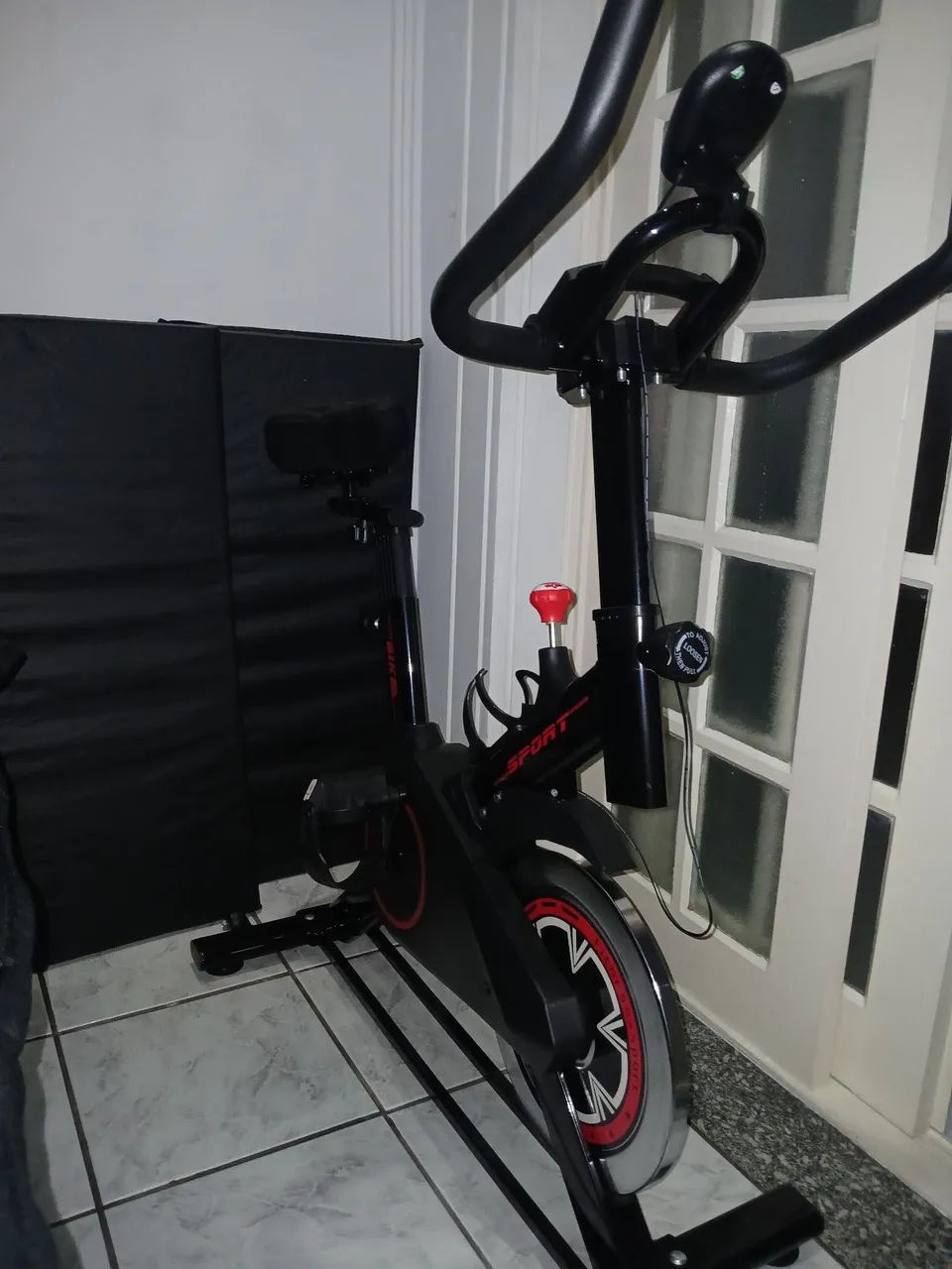 VENDE-SE BICICLETA ERGOMÉTRICA  - Foto 5