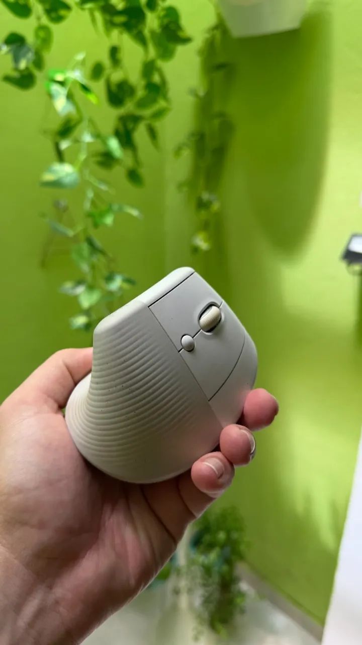 Mouse Lift Logitech - Branco - Foto 5