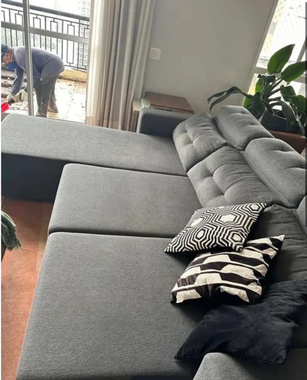 Sofá chaise e retrátil 418478278931927040