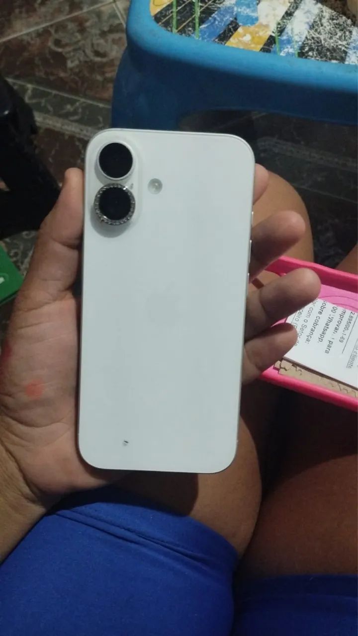 iPhone 16 muito novo  - Foto 4
