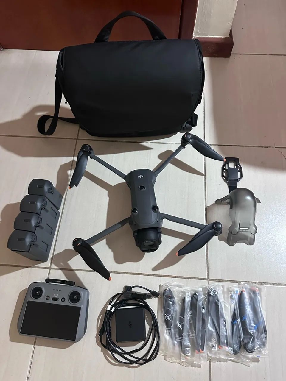 Drone Mavic 4 Pro c/ 4 Baterias
