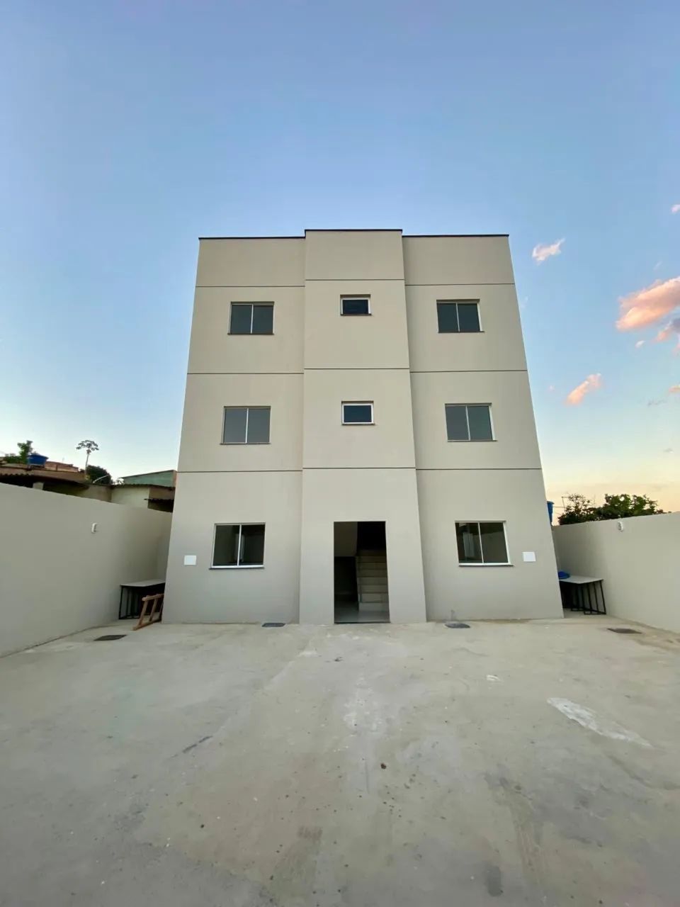 APARTAMENTO 02 QUARTOS