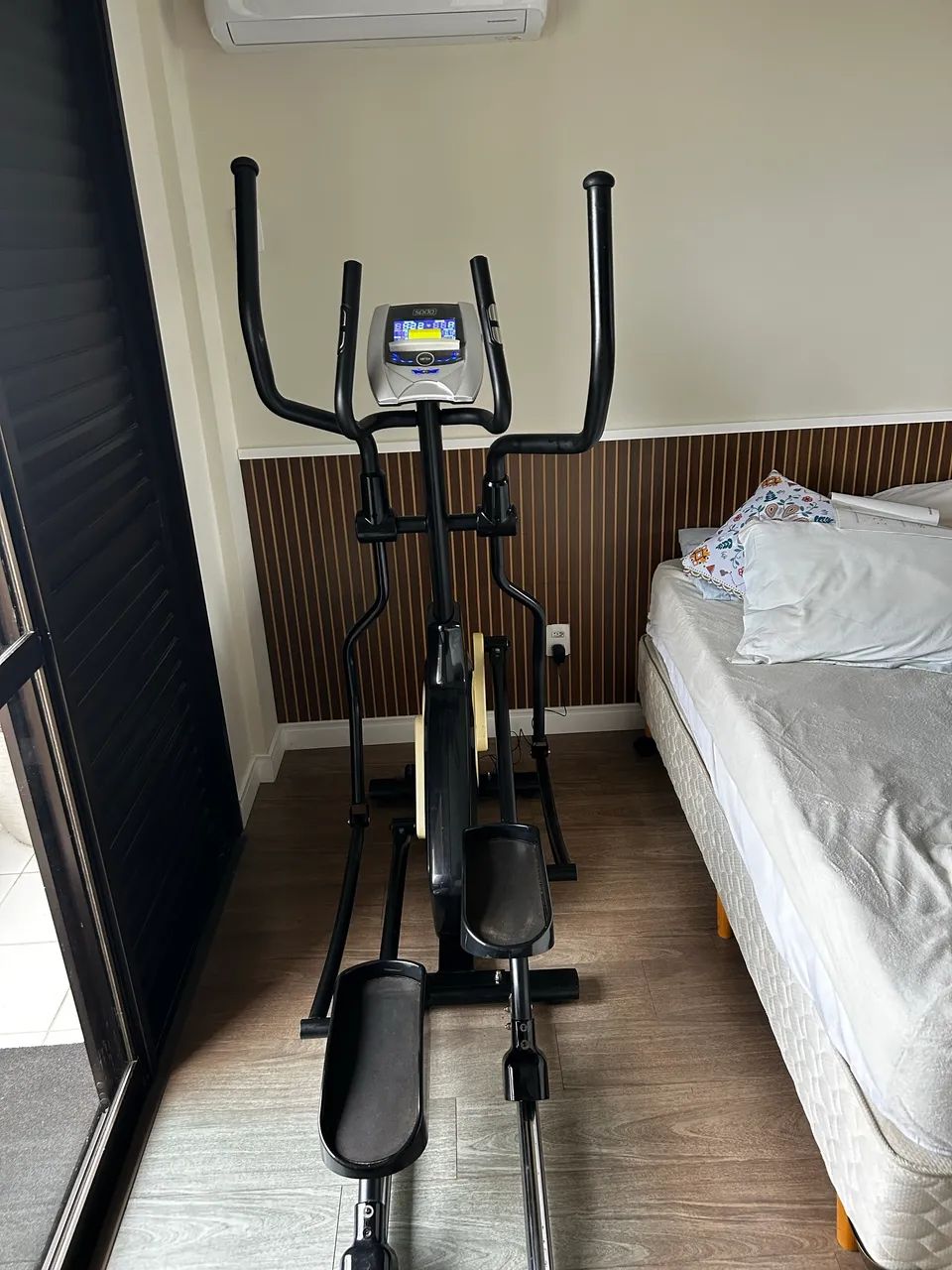 Eliptico E35 SPEEDO em perfeito funcionamento. - Foto 4